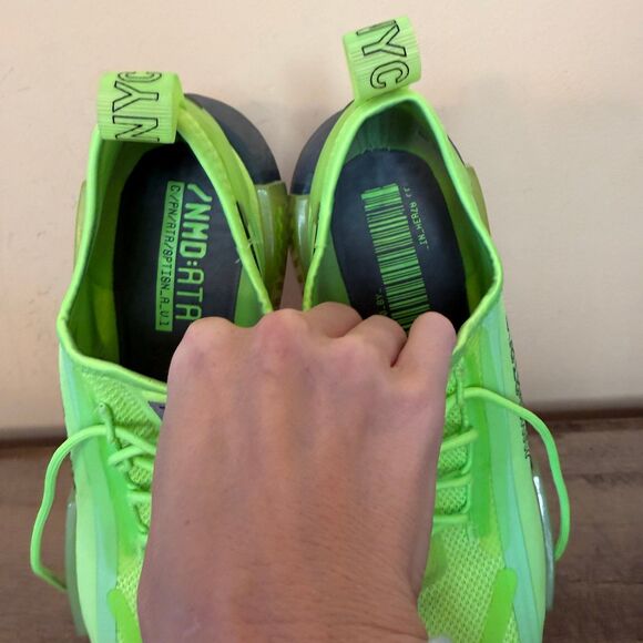 Adidas Originals Mens NMD_R1 Spectoo Sz 11.5 Sneakers shoes GZ9263 Signal green - Picture 8 of 8